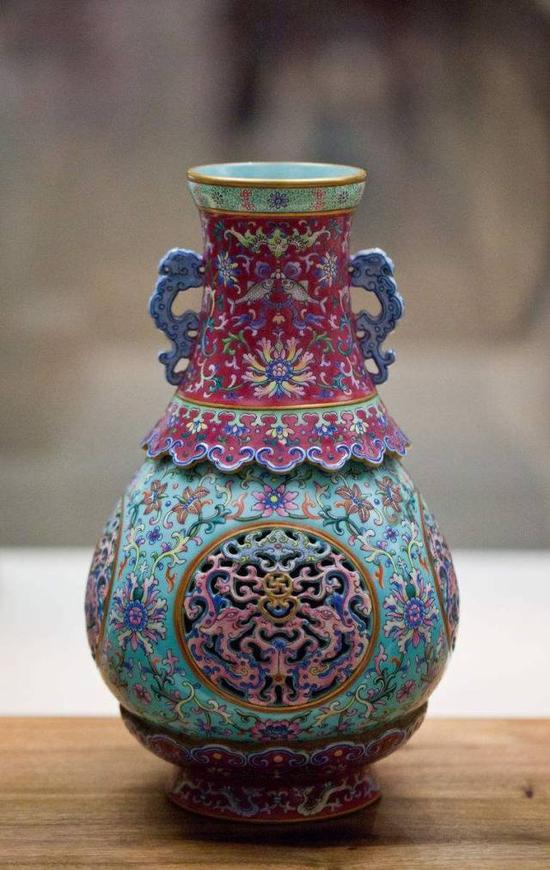 �۲��ο�ת��ƿ