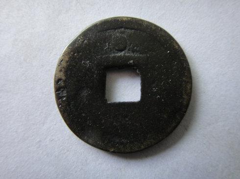 8�� ���ǣ���21MM����1MM������Ʒ���������ֿ�ԪǮ�ı�ֵ��