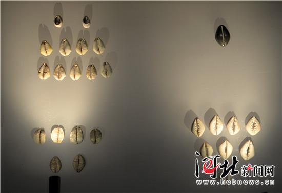 �ӱ�����Ժչ���ĺ��������ϣ������������ϣ���ʯ�������£����Ǳ������£���