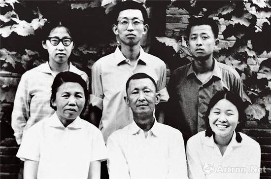 1972�꣬���ܻ��ƵĶ�ϣ��������ڴ��ű�Ժ�к�Ӱ