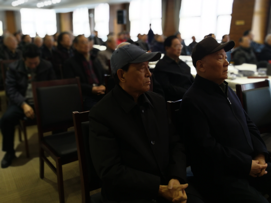 ԭ�ܺ��ڲ���ί����̨�Ͻ�����¿�ѧԺԭԺ���������Ͻ��ڱʻ��ֳ�