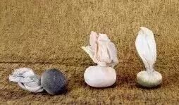 ��ѹ��ɫ�õ�С����