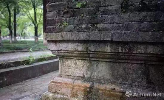 �Ͼ��糯�Ź�԰ �����ʯ����������