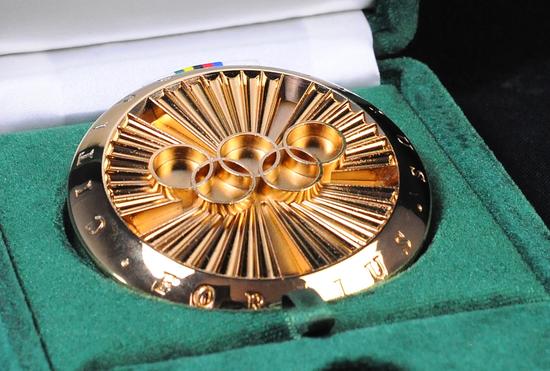 �������ٻ񡰹˰ݵ�����������֤�� (2)