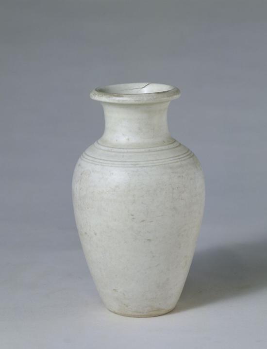 中国　唐時代　越州窯　青磁　虎貼花文　皈依瓶　日月壺　共箱　V　R8771B 黑釉剔花玉壶春瓶| 作品| Eskenazi Exhibition
