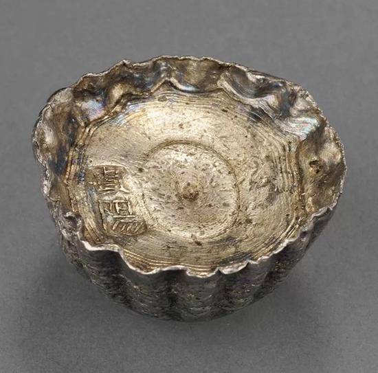 Lot 2133 ������ݡ������������軨��