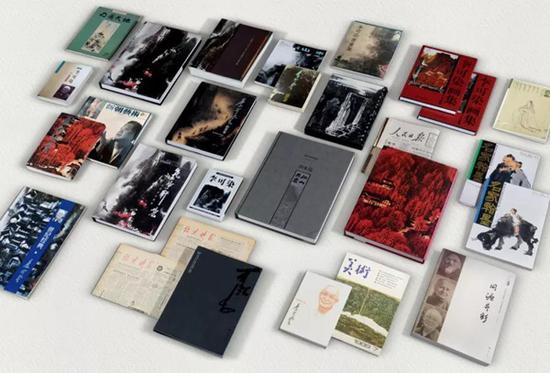 ��Ʒ���ֳ��桢��¼��Ӱ