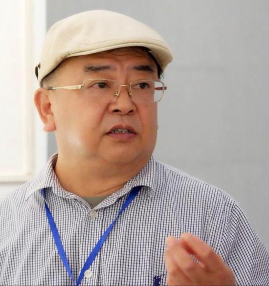 ��侲���Ժ�ܲ�չ�˸��ɺ�